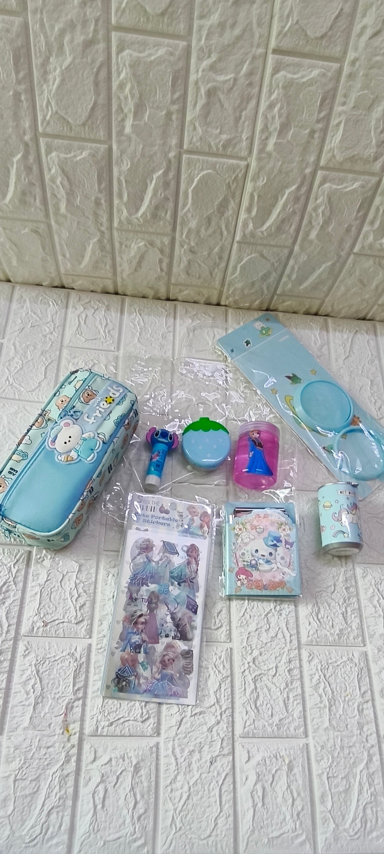 Blue Theme Hamper