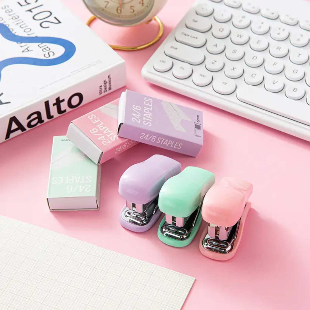 Mini stapler with pin