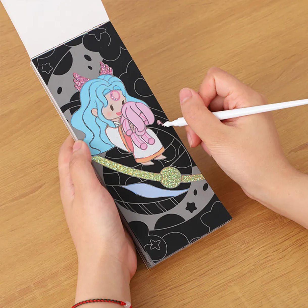 Scratch Card Drawing (Packof 4)