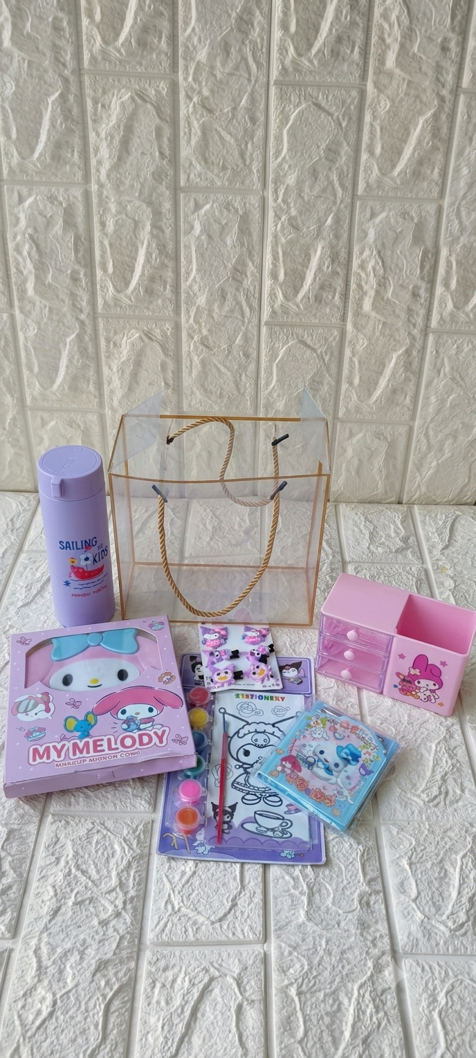 Cute Sanrio Hamper