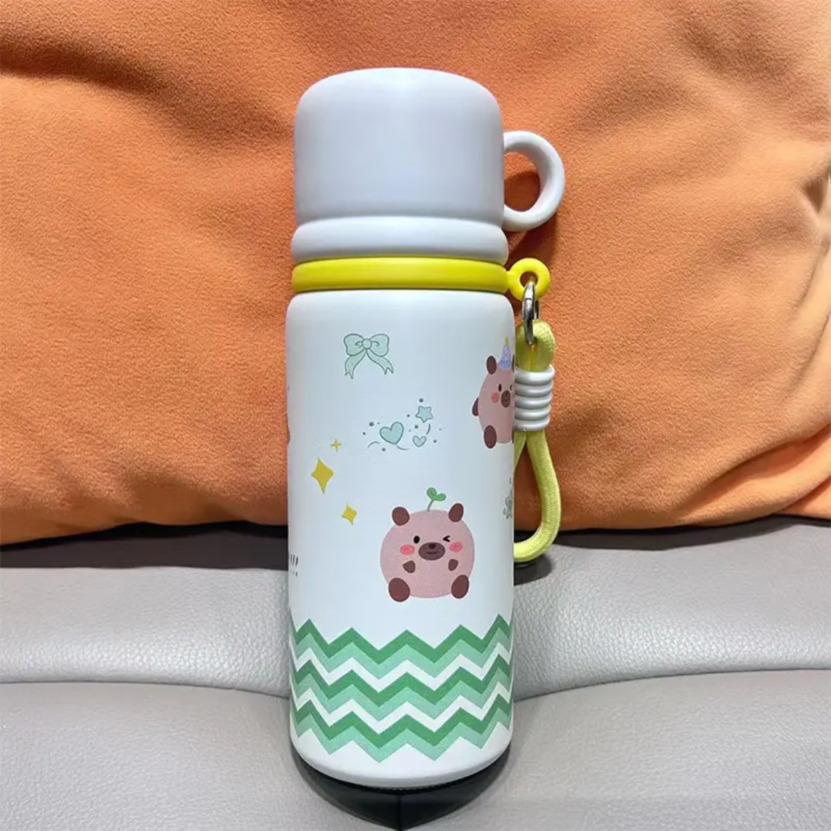 Vaccum Flask With Cup Lid