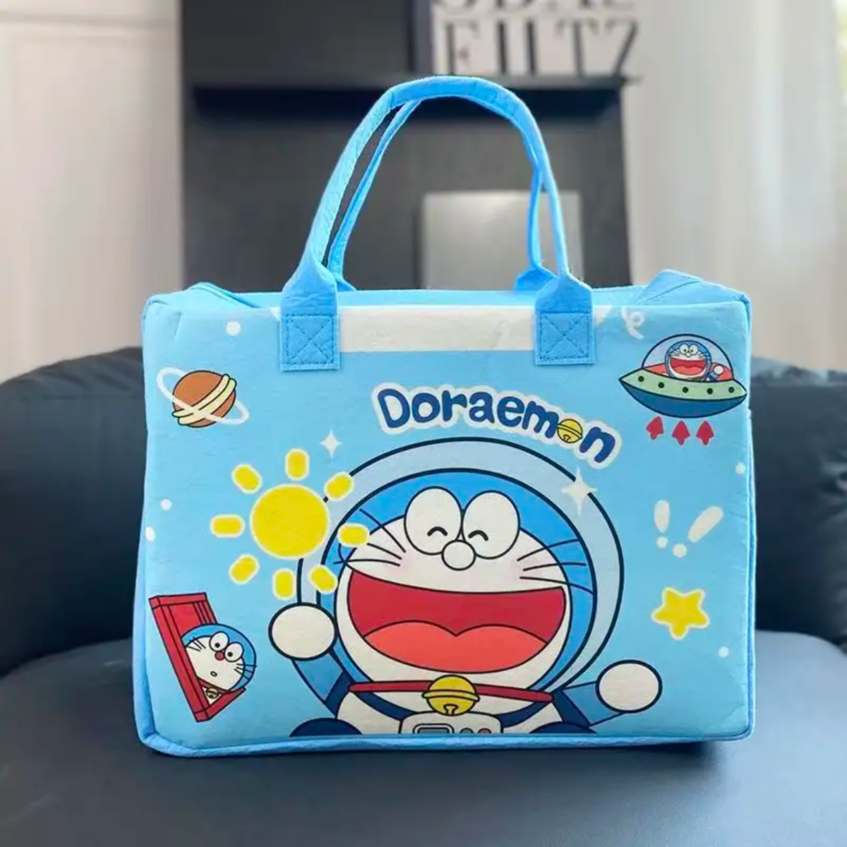 Tote Bag With Zip